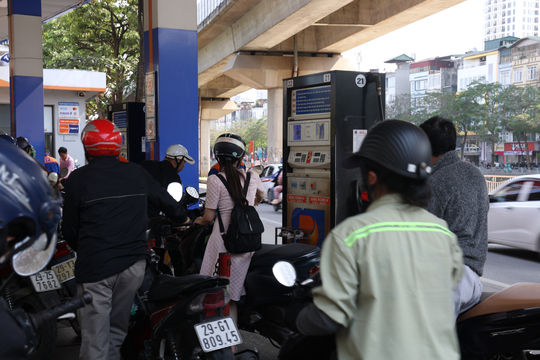 Giá xăng dầu hôm nay 29/3/2026: Bảng giá từ Petrolimex, PVOIL, Mipec và Thalexim