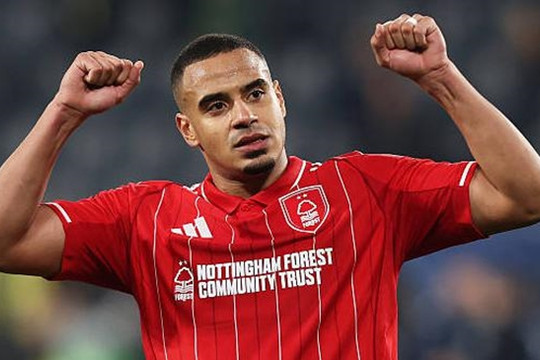 Liverpool chi 92 triệu euro cho Murillo, MU săn bộ đôi Real Madrid giá 130 triệu euro