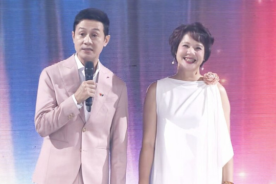 MC Diễm Quỳnh và Anh Tuấn hội ngộ kỷ niệm 30 năm VTV3: Nhìn lại hành trình ba thập kỷ