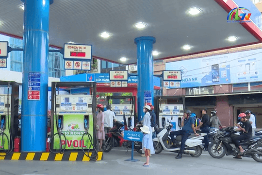 Giảm thuế xăng dầu về 0%: Giải pháp “hạ nhiệt” giá nhiên liệu