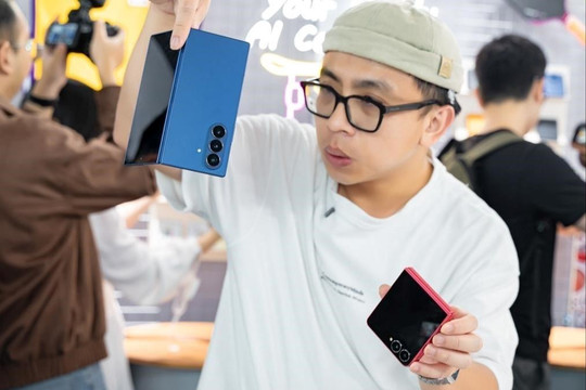 Nên mua Z Fold 7 hay Z Flip 7, đây là 5 lý do quyết định