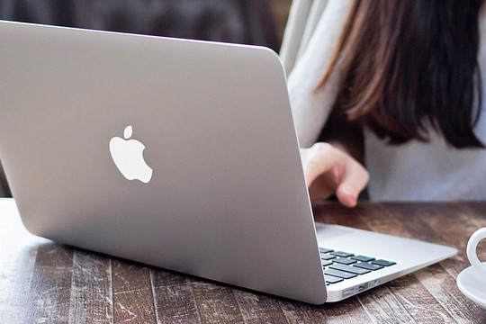 Apple đưa MacBook Air 2017 và iPad mini 4 vào danh sách thiết bị cũ, lỗi thời