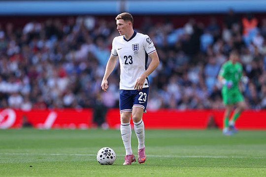 Man Utd và Man City đại chiến vì Elliot Anderson: Cuộc đua quyền lực mới tại Manchester