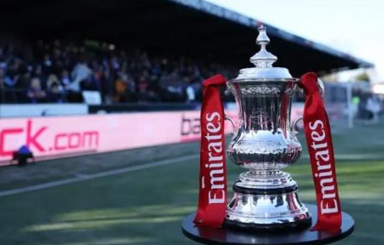 Tứ kết FA Cup: Cuộc thư hùng Man City - Liverpool và hành trình của những kẻ mộng mơ