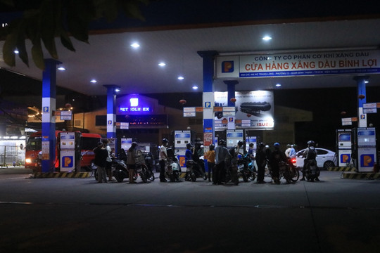 Giá xăng dầu hôm nay 5/4/2026: Bảng giá cả xăng dầu Petrolimex, Thalexim, PVOIL và Mipecorp