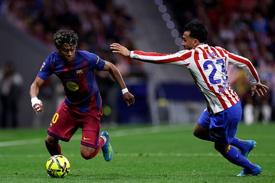 Lamine Yamal và "cơn giận" đầy tham vọng trong ngày Barcelona hạ Atletico Madrid 2-1