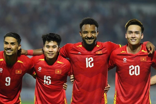 Bộ ba Xuân Son, Hoàng Hên và Duy Mạnh áp đảo đội hình tiêu biểu Asian Cup 2027