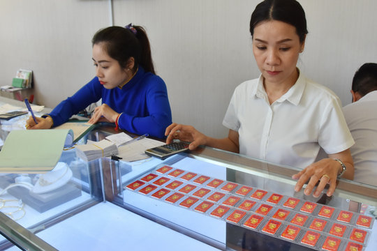 Giá vàng hôm nay 7/4/2026: Giá vàng SJC, giá vàng 24K 9999 hôm nay và vàng thế giới thứ Ba