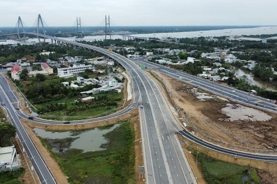 Cao tốc Mỹ Thuận - Cần Thơ: Siết trách nhiệm hoàn thành toàn bộ hạng mục vào năm 2026