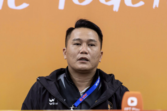 HLV Mai Xuân Hợp cam kết gắn bó với Thanh Hóa FC bất chấp khó khăn tài chính
