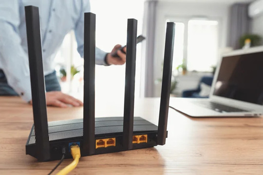 4 lý do bạn nên thay thế bộ định tuyến Wi-Fi của nhà mạng ngay hôm nay