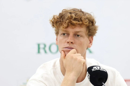 Jannik Sinner sẵn sàng đổi danh hiệu ATP lấy tấm vé World Cup cho tuyển Italia