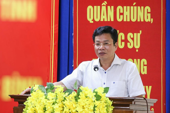 Chủ tịch HĐND tỉnh Lâm Đồng Lưu Văn Trung làm việc với xã Phan Rí Cửa và Bắc Bình