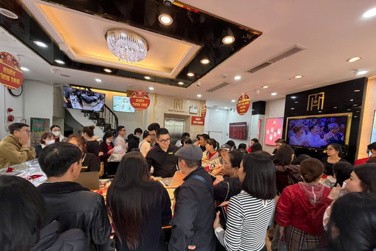 Giá vàng hôm nay 8/4/2026: Giá vàng SJC, giá vàng 24K 9999 hôm nay và vàng thế giới thứ Tư