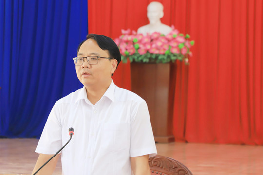 Phó Bí thư Thường trực Tỉnh ủy Lâm Đồng Đặng Hồng Sỹ làm việc với xã Nam Dong và Đắk Mil