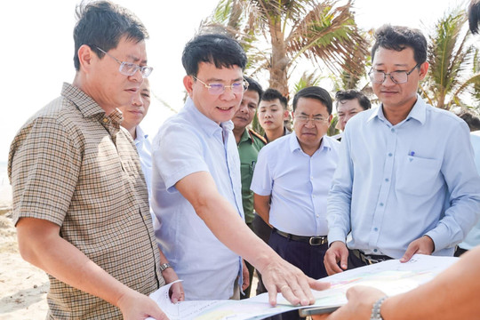 Khảo sát khu vực dự kiến hình thành Khu kinh tế ven biển Nam Lâm Đồng