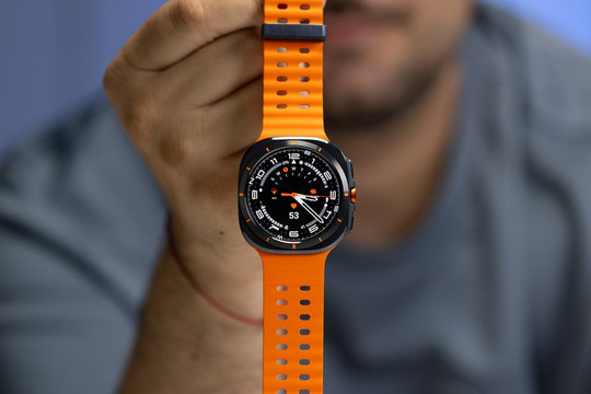 Galaxy Watch Ultra 2 lộ diện nâng cấp kết nối 5G và sức mạnh từ chip Snapdragon mới