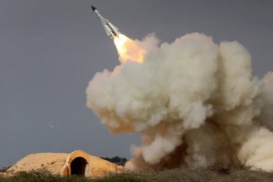 Israel đánh giá quy mô kho vũ khí còn lại của Iran và Hezbollah