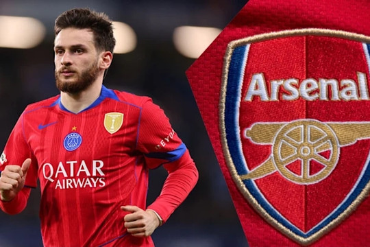 Arsenal nhắm 'siêu bom tấn' Kvaratskhelia: Gabriel Martinelli đối diện nguy cơ bị thanh lý