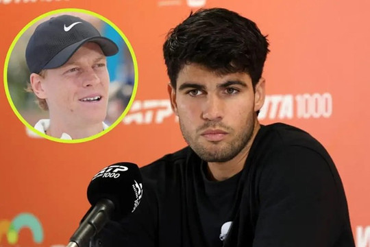 Alcaraz kinh ngạc trước thể lực của Jannik Sinner, Tyson Fury lo lắng ngày tái xuất