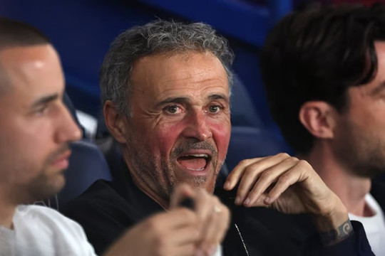 PSG hạ gục Liverpool 2-0: Lời cảnh báo đanh thép của Luis Enrique trước trận lượt về