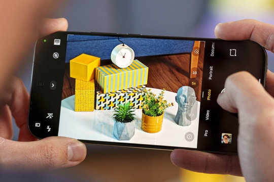 Xiaomi 18 Pro lộ diện với camera 200MP: Bước ngoặt từ zoom quang sang zoom số không mất chi tiết