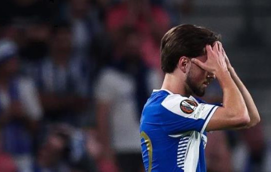 Porto 1-1 Nottingham Forest: Thảm họa phản lưới nhà và màn trình diễn siêu hạng của Ortega