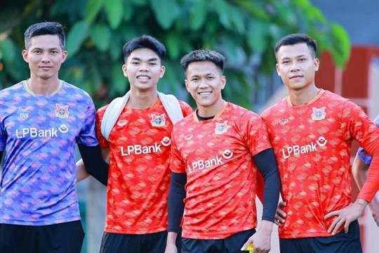 Nguyễn Lê Phát trở lại tập luyện: Cú hích quan trọng cho hàng công Ninh Bình