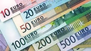 Tỷ giá Euro hôm nay 10/4: Tăng mạnh tại các ngân hàng, giá bán vượt 32.000 VND