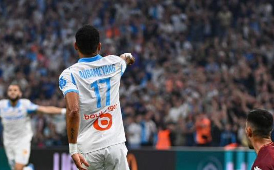 Marseille hạ Metz 3-1: Aubameyang và Mason Greenwood rực sáng tại Vélodrome