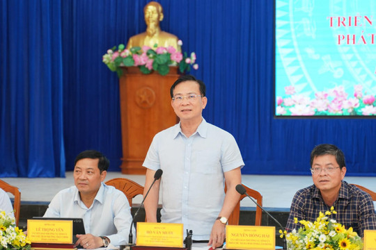 Phú Quý tập trung vào ngành mũi nhọn để phát triển kinh tế biển