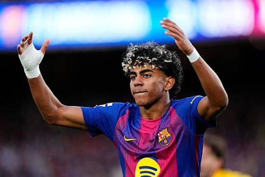 Barcelona đè bẹp Espanyol 4-1: Lamine Yamal rực sáng trong ngày lập kỷ lục lịch sử