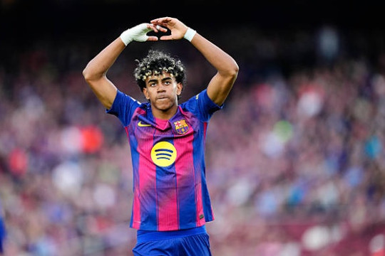 Lamine Yamal rực sáng giúp Barcelona đè bẹp Espanyol 4-1 tại derby Catalonia