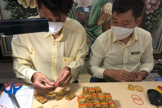 Cập nhật giá vàng hôm nay trưa 13/4/2026: Giá vàng SJC, giá vàng 24k 9999, giá vàng nhẫn, vàng thế giới