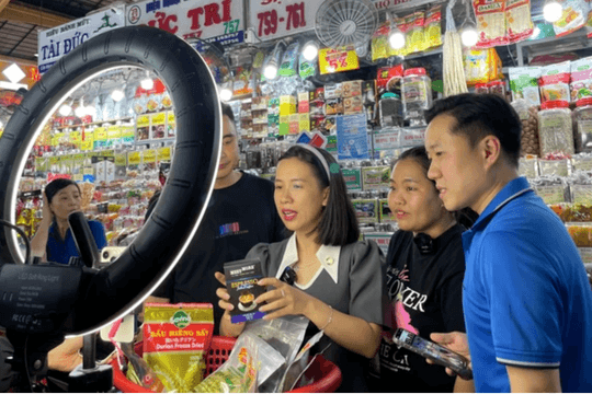 Hướng dẫn kê khai thuế khi vừa kinh doanh truyền thống, vừa kinh doanh trên sàn thương mại điện tử