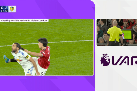 Manchester United thua sốc Leeds United 1-2 ngay tại Old Trafford