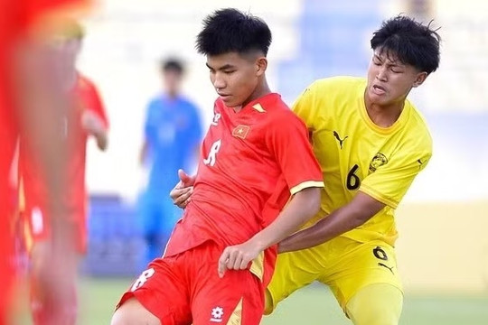 Chuyên gia Malaysia thừa nhận bóng đá Việt Nam vượt tầm, khuyên học hỏi thay vì nhìn sang Nhật Bản