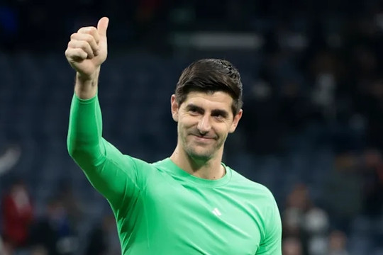 Top 15 thủ môn xuất sắc nhất thế giới: Thibaut Courtois giữ vững vị thế số một