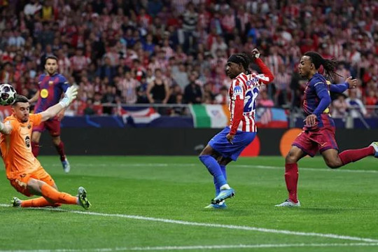 Barcelona bị loại khỏi Champions League: Nỗi đau 11 năm và sự bất lực của Lamine Yamal