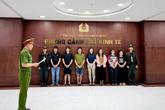 TP.HCM: Triệt phá đường dây đổ trộm hơn 20.000 tấn chất thải công nghiệp