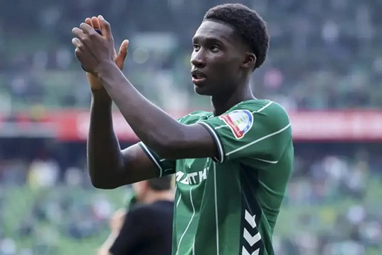 MU nhắm "viên ngọc" Karim Coulibaly: Lời giải cho bài toán Lisandro Martinez