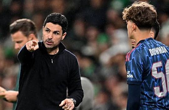 Mikel Arteta và phép thử Max Dowman: Vũ khí ngây thơ để Arsenal vượt qua nghịch cảnh