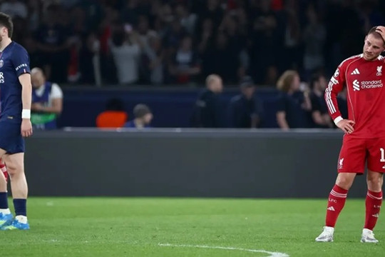 Alexis Mac Allister và sự lạc lõng tại Paris: Đã đến lúc Arne Slot cần sự thay đổi?