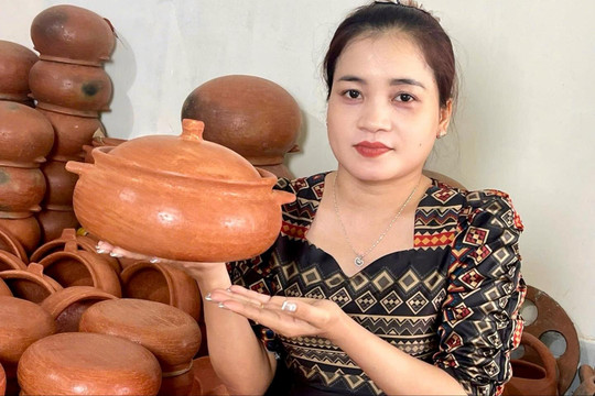 Gốm Chăm Lâm Đồng trong dòng chảy số hóa
