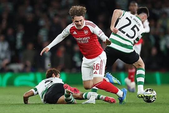 Arsenal vào bán kết Champions League: Kẻ chiến thắng nhọc nhằn và bóng ma kiệt sức