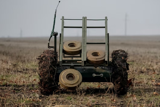 Ukraine lần đầu sử dụng robot chiến đấu chiếm trận địa mà không cần bộ binh