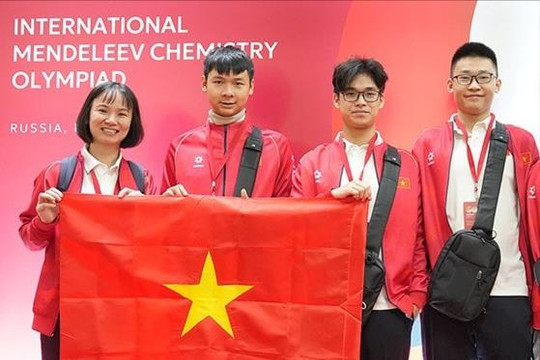 Việt Nam tham dự kỳ thi Olympic Hóa học quốc tế Mendeleev tại Nga