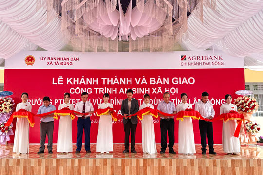 Bàn giao công trình gần 15 tỷ đồng cho Trường PTDTBT - TH Vừ A Dính