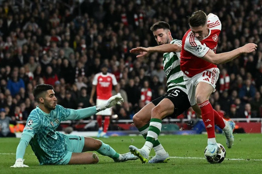 Mikel Arteta trước bài toán hàng công: Tin dùng Gyokeres hay đặt cược vào Havertz?