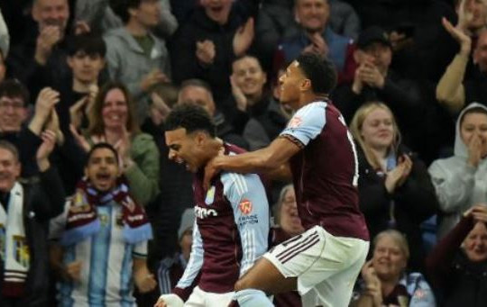 Watkins lập kỷ lục 100 bàn, Aston Villa đè bẹp Bologna 4-0 tại Europa League